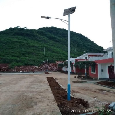 宝鸡凤翔5/6/7米太阳能路一事一议项目太阳能道路灯
