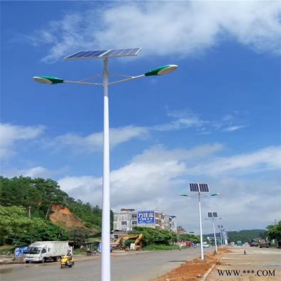广东肇庆太阳能道路灯丨一事一议项目丨5/6/7米太阳能路