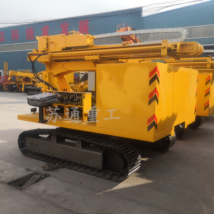 山东苏通光伏打桩机直销 济宁光伏电专用机械 2020年苏通重工厂家直销