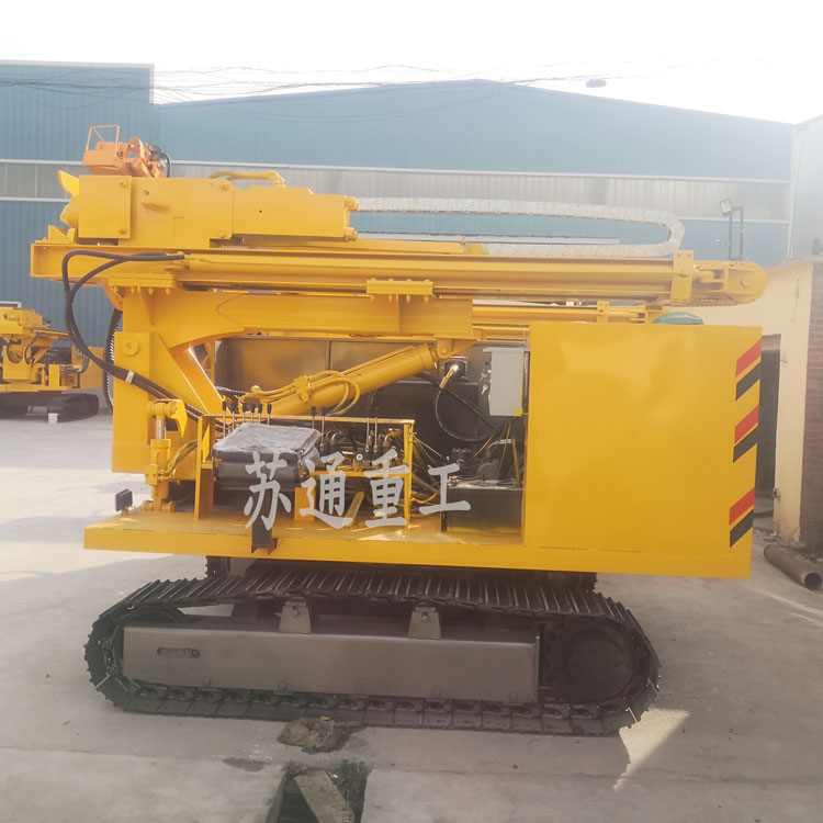 山东苏通光伏打桩机直销 济宁光伏电专用机械 2020年苏通重工厂家直销