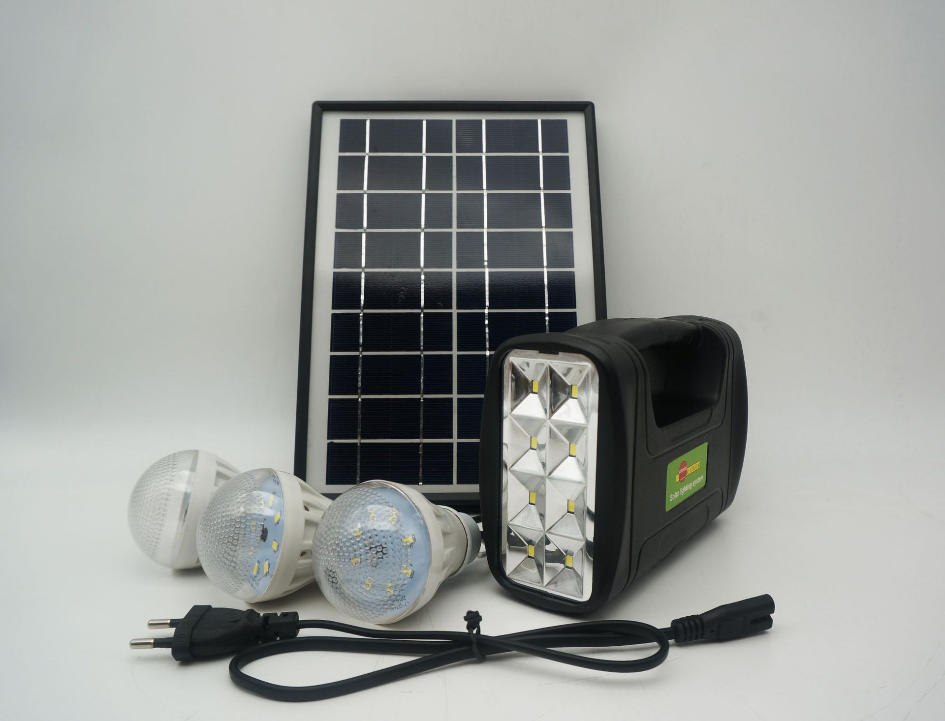 新款太阳能LED应急灯家用停电照明灯户外太阳能充电多功能播放机示例图5