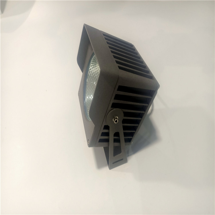 宾凯照明 户外太阳能投光灯 工程款COB集成投光灯 量大从优
